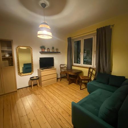 Kameralne Cale Mieszkanie 31M2 Z Prywatnym Darmowym Parkingiem Appartement Sopot Buitenkant foto